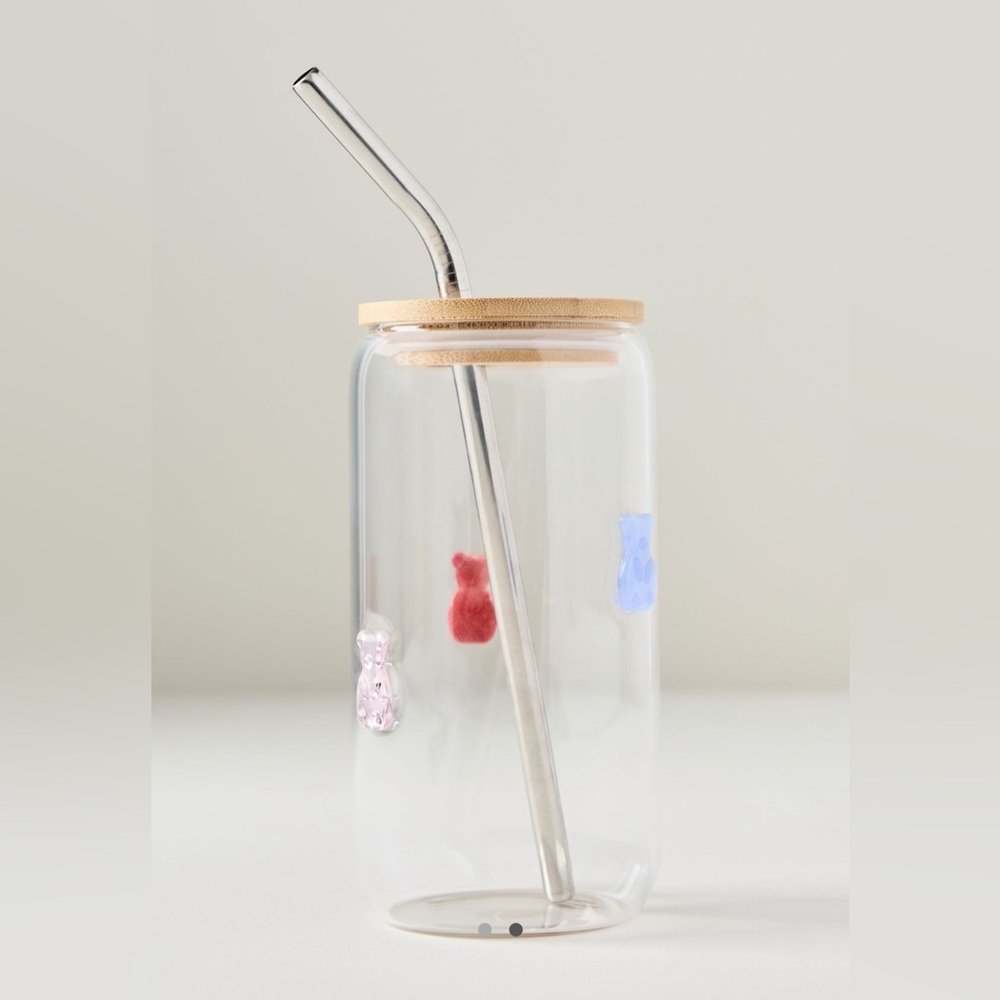 NIB Anthropologie Icon Juice glass gummy bears with lid and straw